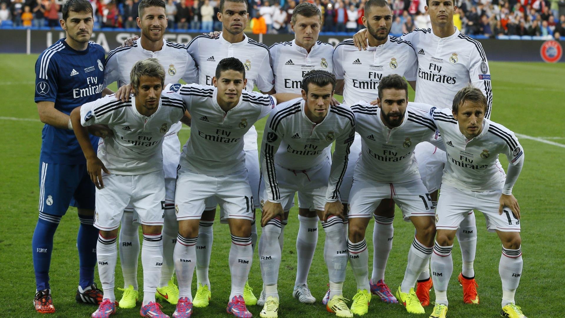 传奇车手的辉煌人生，传奇车队图片